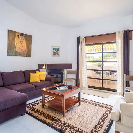 Apartment T2 Duplex 350M From The Beach *